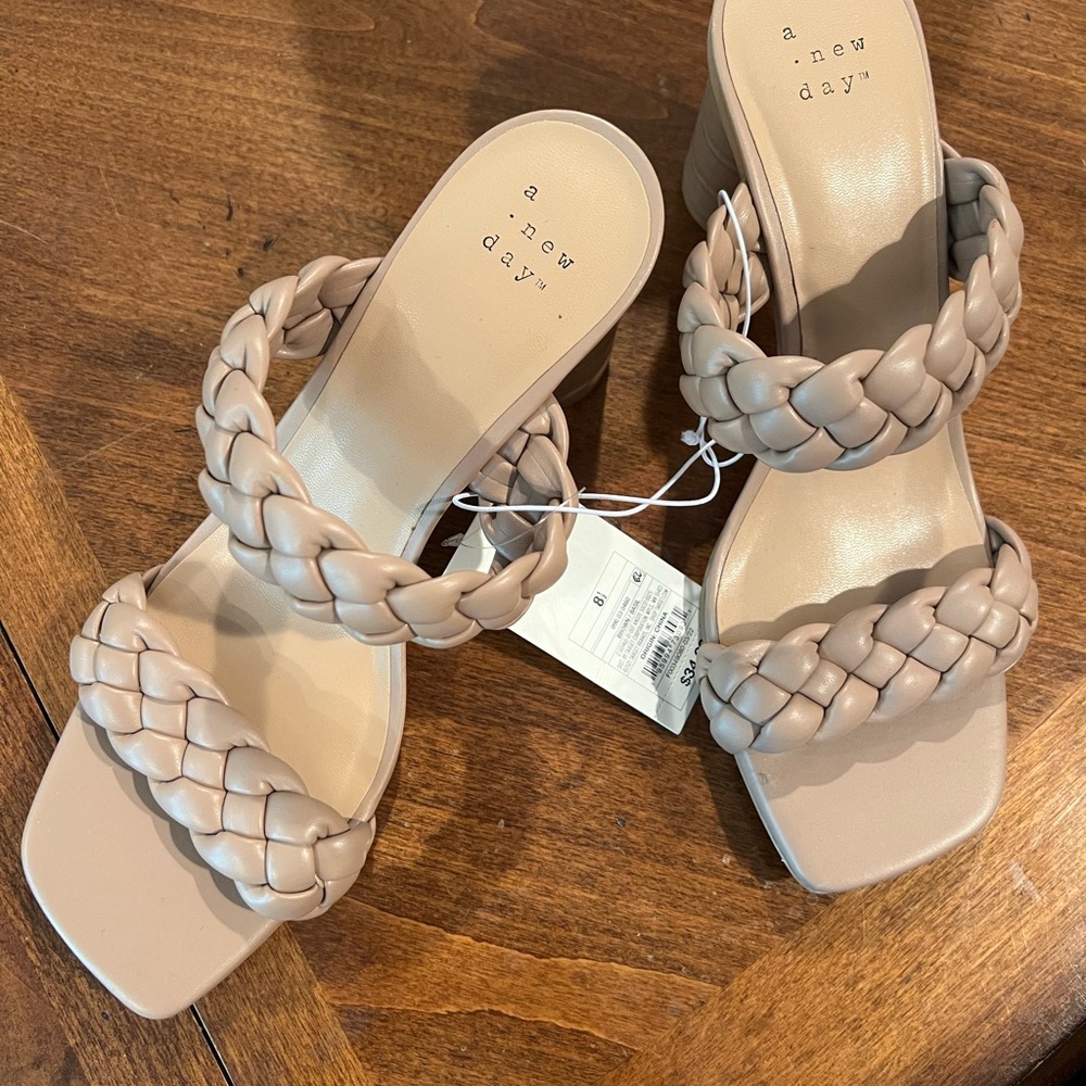 Brand new rope heels